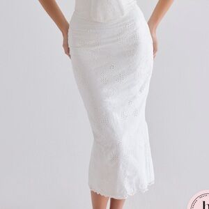 HOUSE OF CB white skirt
